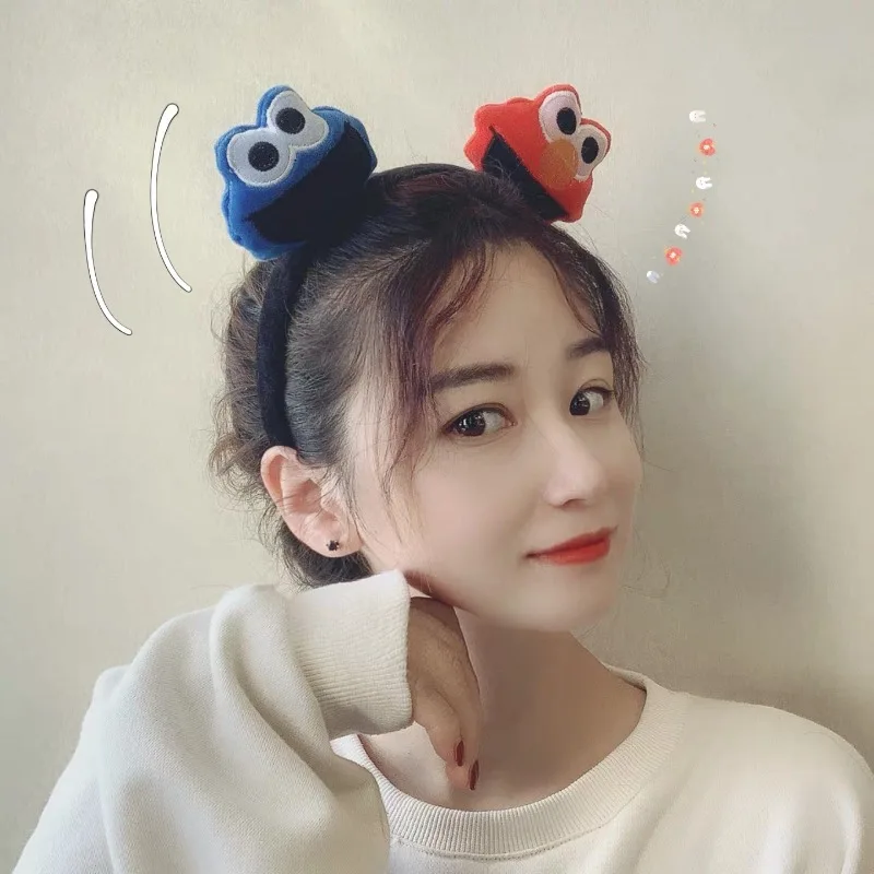 Sesame Street ELMO COOKIE MONSTER animation peripheral cartoon cute three-dimensional doll girl heart sweet face wash headband