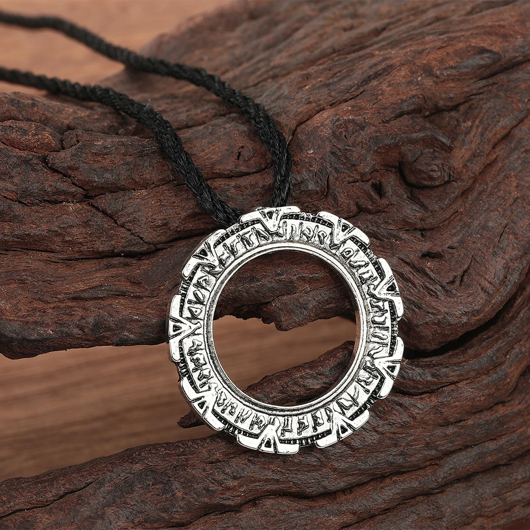 Metal Stargate Pendant Necklace With Chain For Men