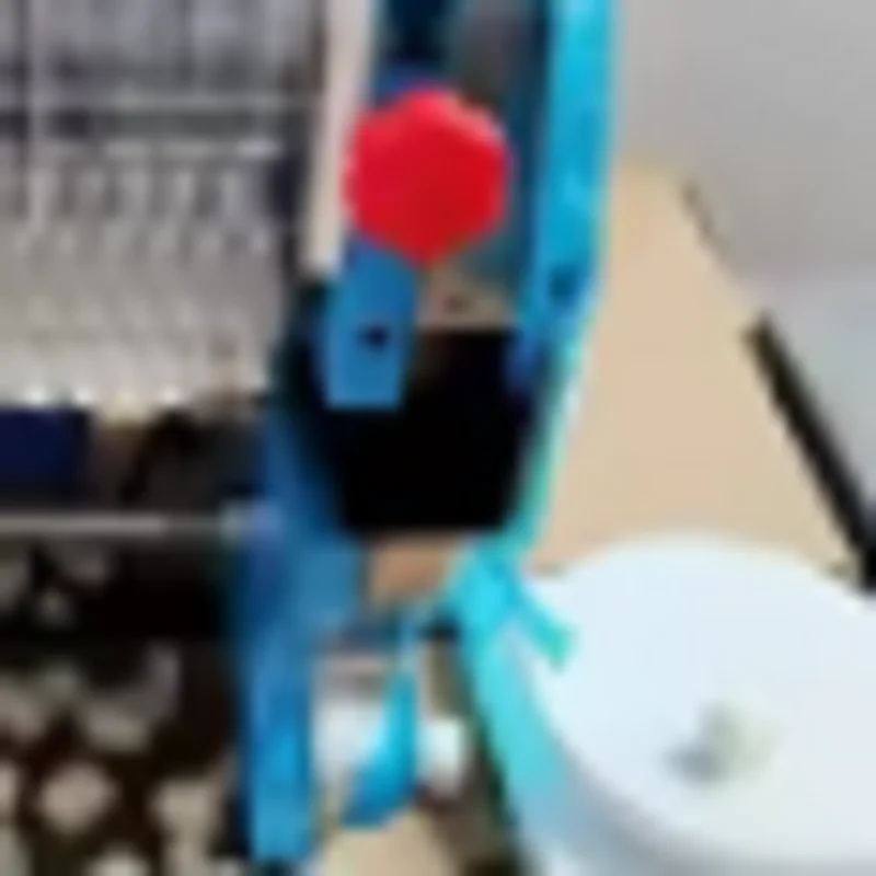 Commercial Electric Cube Ice Maker Ball Ice Cube Machine for Bar and Juice Shop for Bottled Water for Household Use