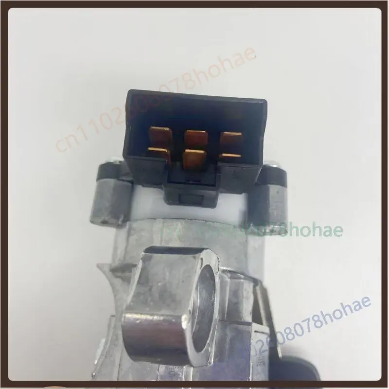 For 3704010-C3300 Ignition Start Lock Switch For Dongfeng Kinland KR  Truck Cab Start Key Control Parts