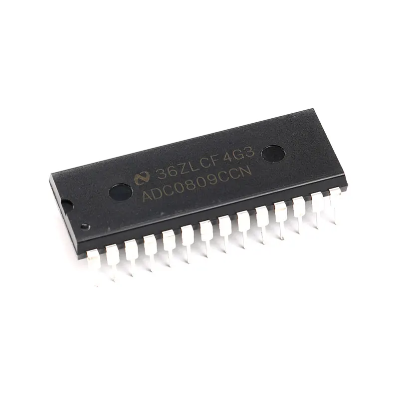 New original direct insertion ADC0809CCN 8-bit analog-to-digital A/D converter chip DIP-28