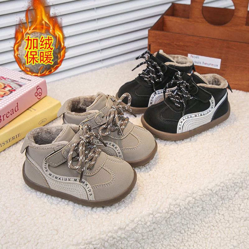

Зимние детские ботинки, новые модные теплые зимние ботинки, удобные повседневные мягкие ботильоны для девочек, бархатные универсальные ботинки для мальчиков на толстой подошве в стиле ретро