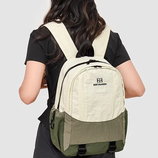 

2025 Lightweight Hiking Backpack, Waterproof Large Capacity Rucksack for Travel & Commute