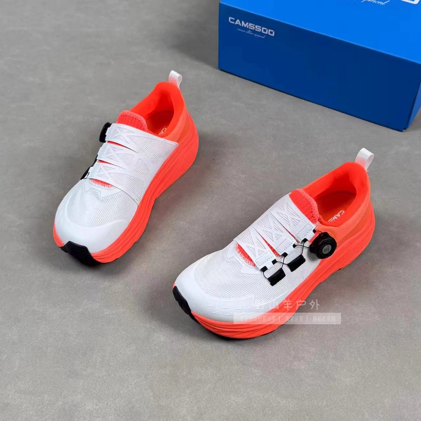 

Brand New Luxury Walking/Running Shoes Unisex Quick-Draw Laces Designer Style Wide-Fit Outdoor Running Shoes