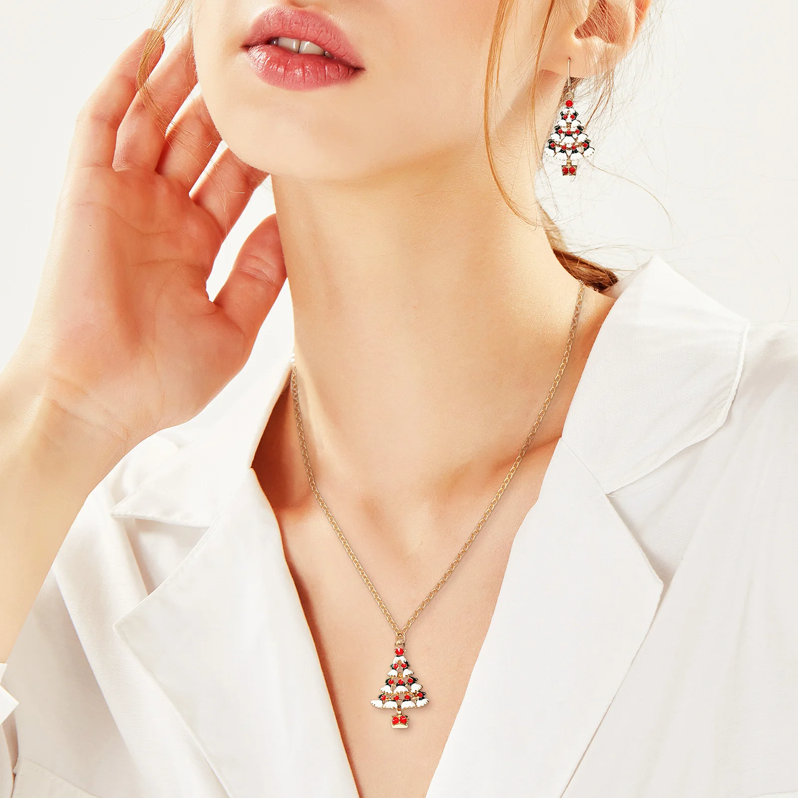 

2Set Christmas Earrings Necklace Set Snowman Tree Design Drop Earrings Women Jewelry Delicate Set Jewelries