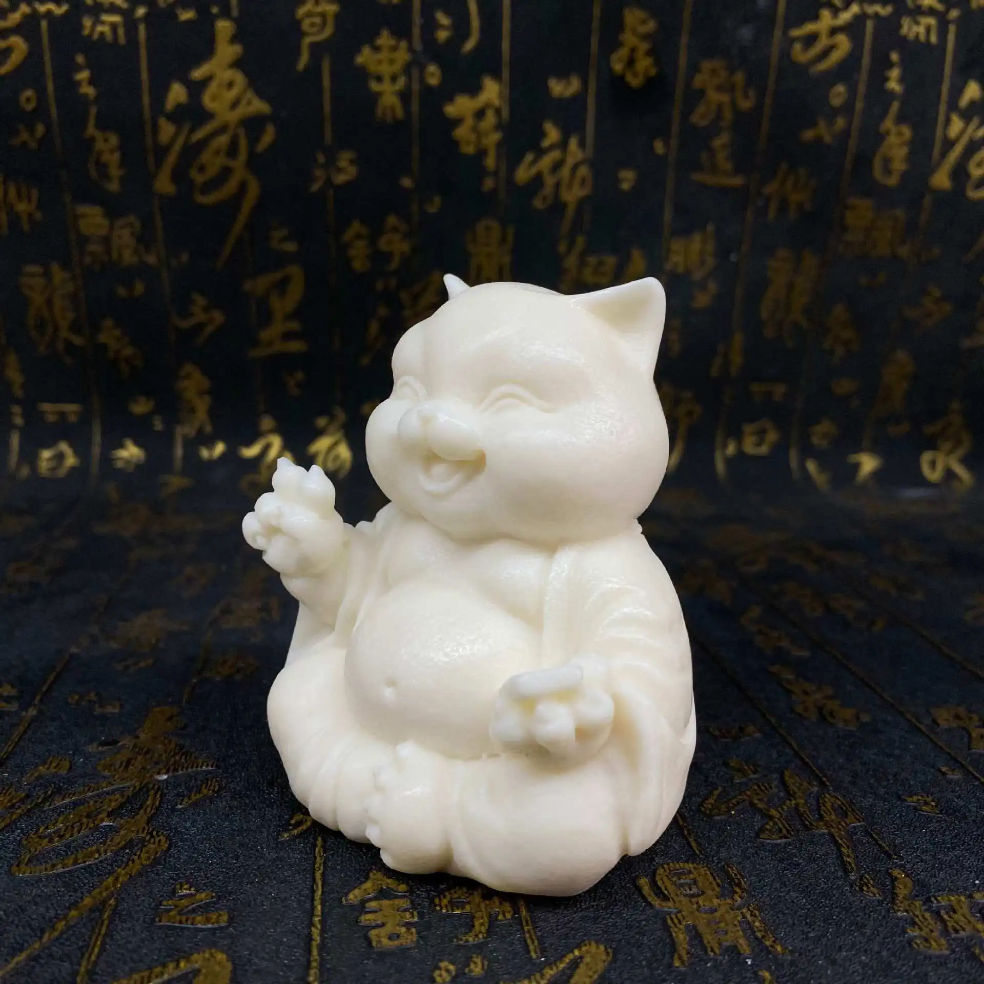 Ivory Nut Carved Lucky Fortune Pig Figurine 86.75.3cm Cute Cartoon Home Desktop Tea Pet Decor Ornament Craft