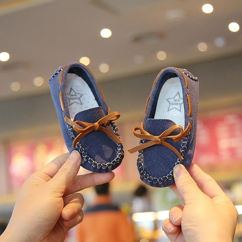 Toddler Kids Winter Warm Clogs, Double Fleece Lined, Plush Trim, Buckle Strap, Non Slip Thick Sole for Cold Daily Wear