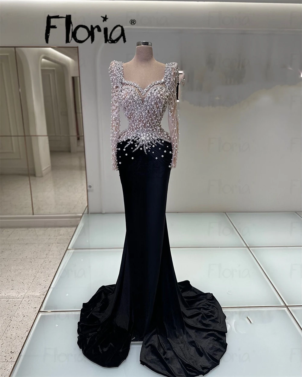 Black Velvet Long Evening Dress Sparkly Beaded Celebrity Gowns Women Wedding Party Dress Formal Prom Engagement Dress Customized