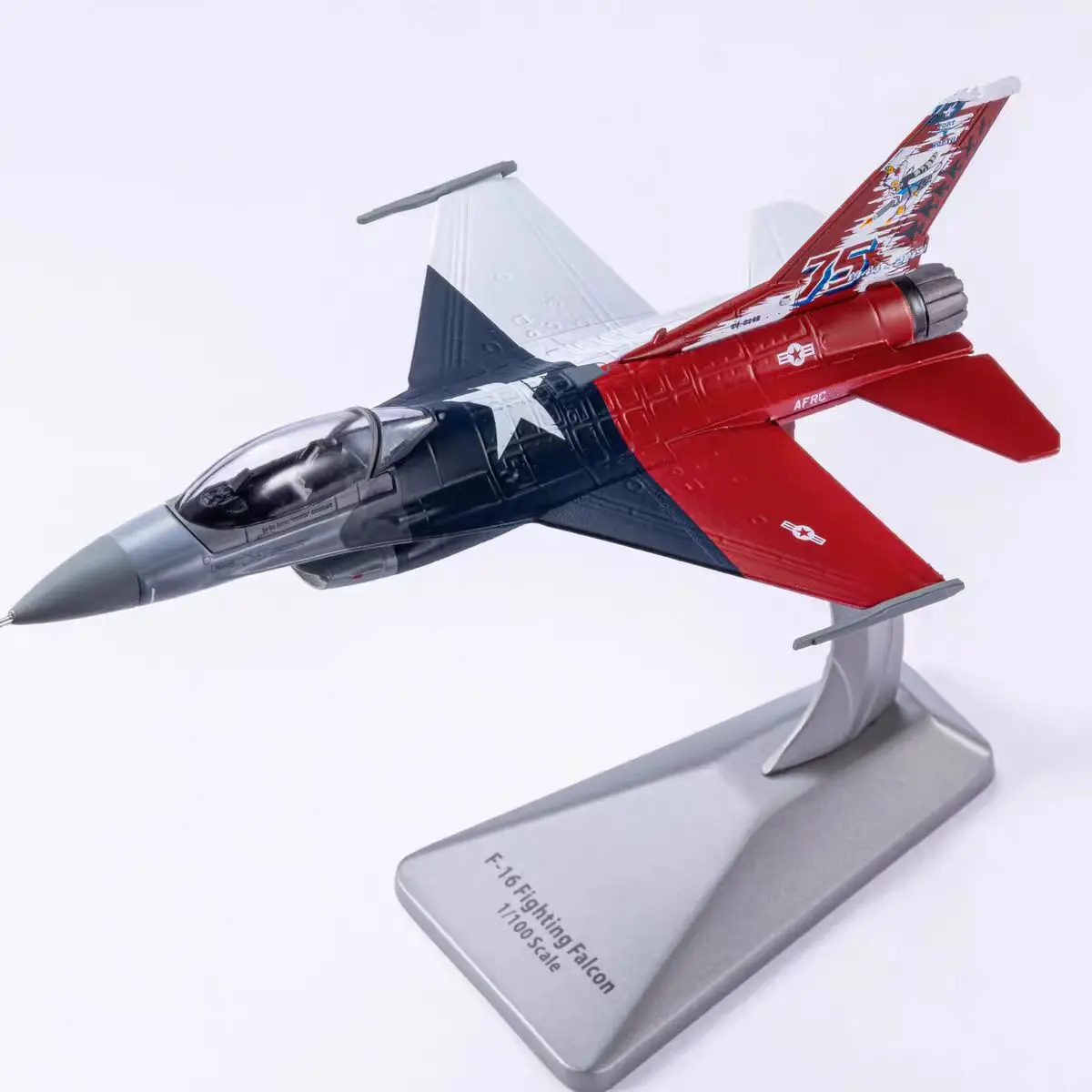 

Литой под давлением масштаб 1:100 F16, производительность 75-летия AF1, модель самолета из сплава, Коллекционная игрушка, подарок, сувенир, украшение для дисплея