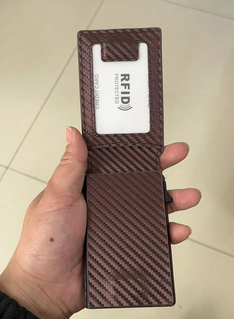 New RFID Men Card Wallets High Quality Carbon Fiber Magnetic Card Bag Photo Holder Male Pop-up Card Clips