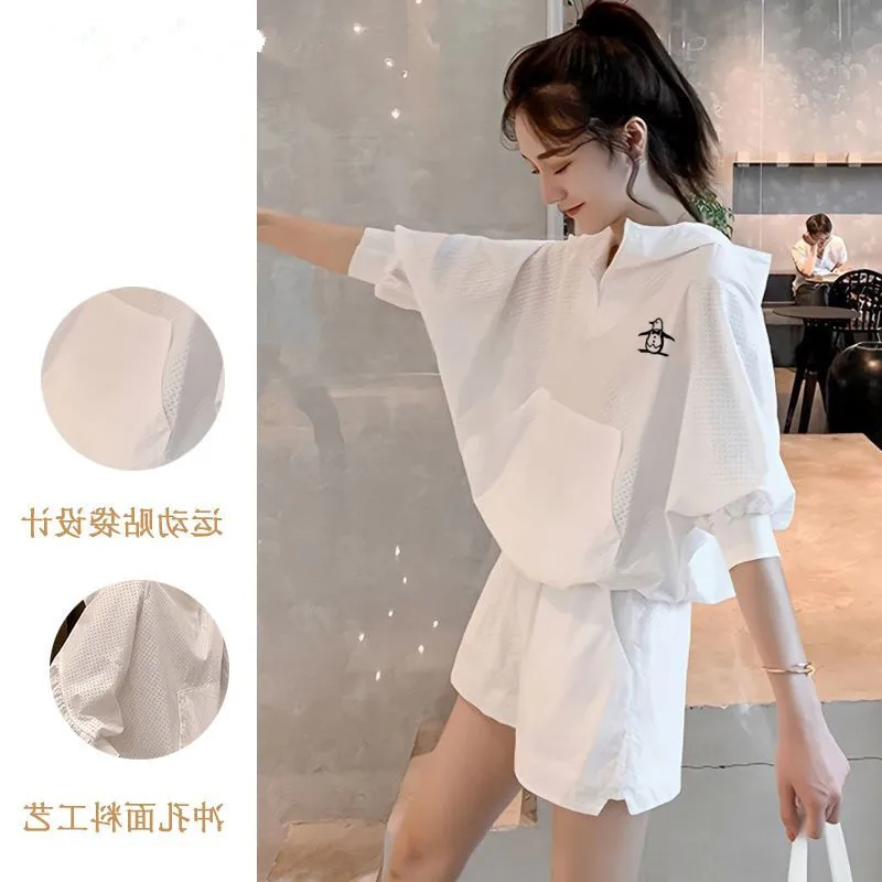 골프티 Summer Golf Wear Women 2025 High Quality Golf Suits Hooded Sunscreen Top + Golf Shorts Two Piece Set Women Golf Clothing 말본