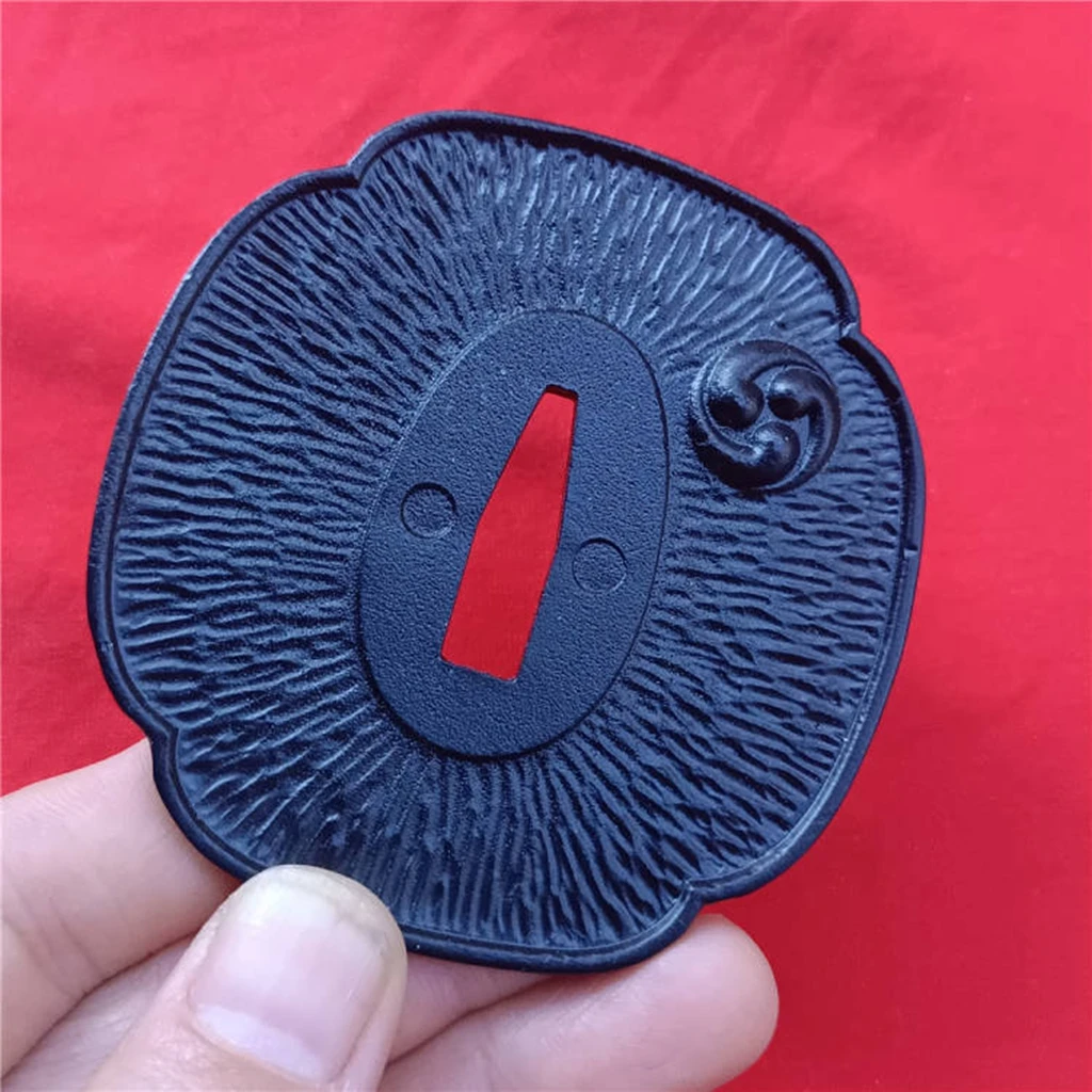 Strong Sword's Part Fitting Blade Guard Tsuba Accessory For Japan Katana Sword Sabre Eged  1*