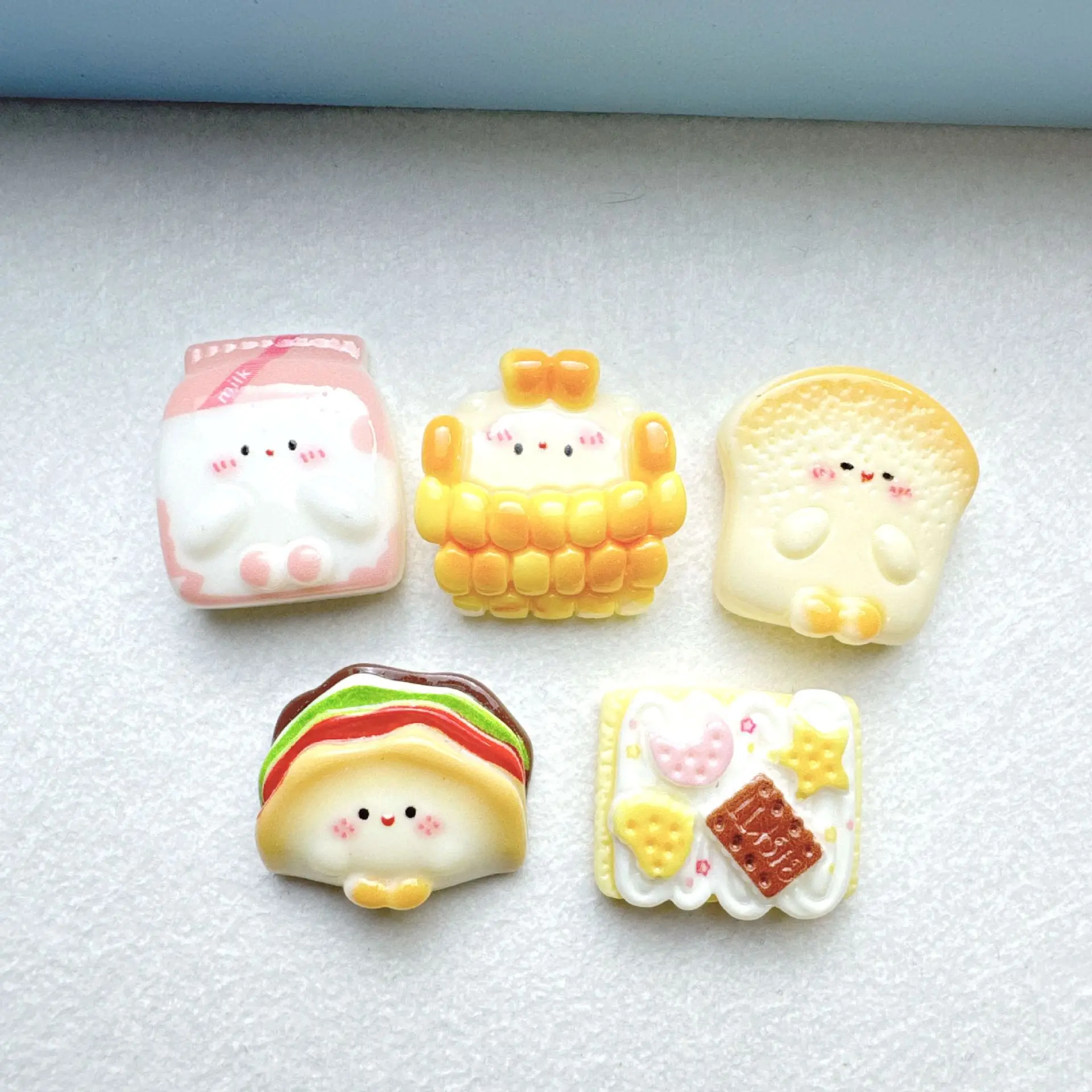 100pcs Kawaii Cartoon Food Toast, eggs and milk Flatback Resin Cabochon DIY Scrapbooking for Mini Kitchen Accessories