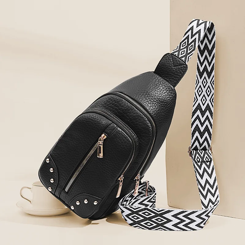 

PU New Winter Chest Bag Women's Outdoor Climbing Hiking Pack Travel Sports Running Shopping Sling Backpack College Shoulder Bag