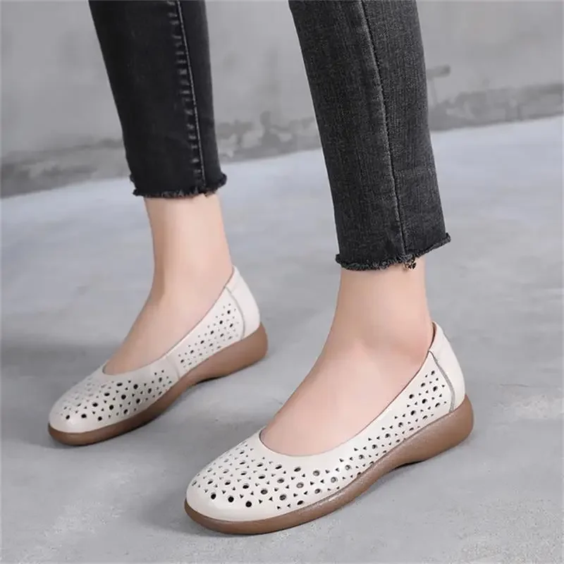 New Spring Summer Retro Women Flats Casual Pointed Toe Genuine Leather Slip-on Hollow Clogs Woman Shoes mary jane shoes