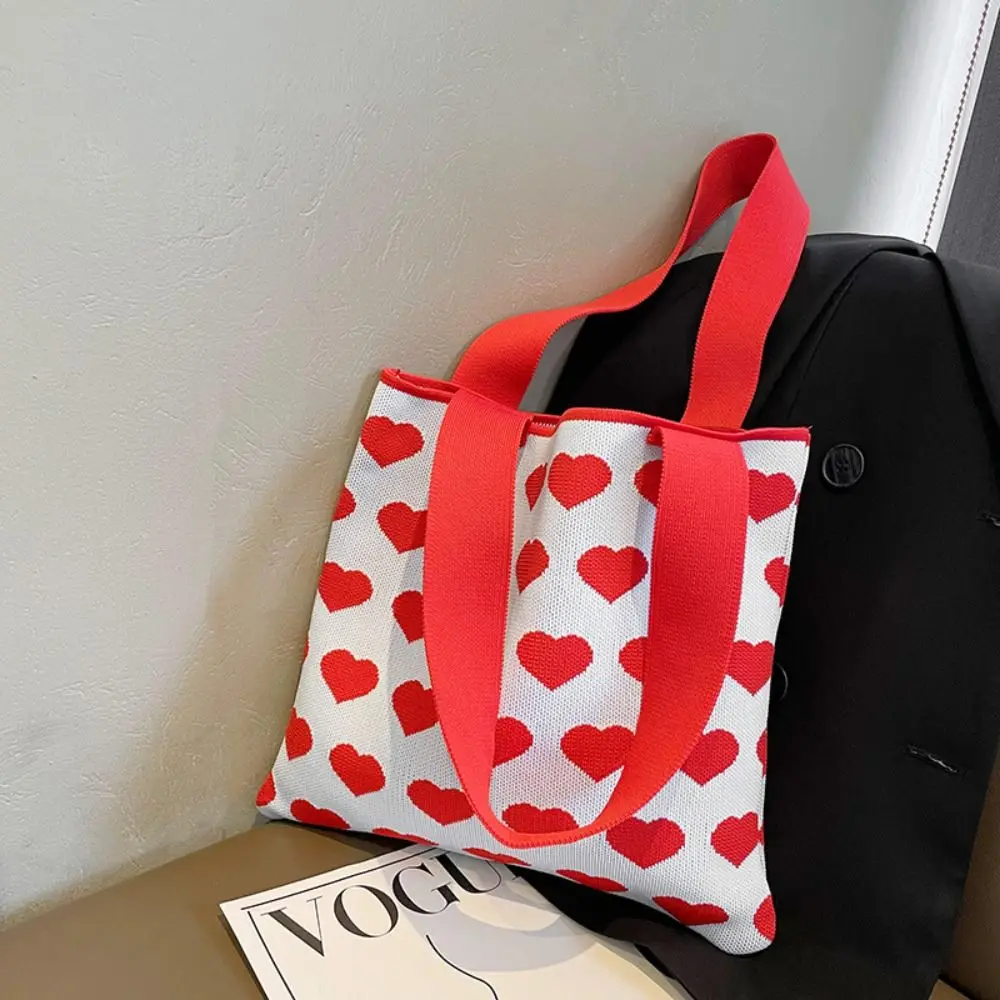 Borsa a tracolla lavorata a maglia di moda borsa a tracolla con ricamo a cuore di grande capacità borsa ascellare a contrasto di colore donna ragazze