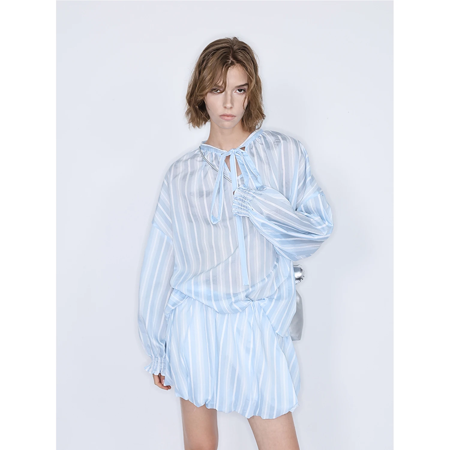 

Коллекция женских рубашек JDE Весна-Лето: Повседневный топ с длинным рукавом, в полоску, из высококачественной ткани, 100% хлопок, Весна 2026