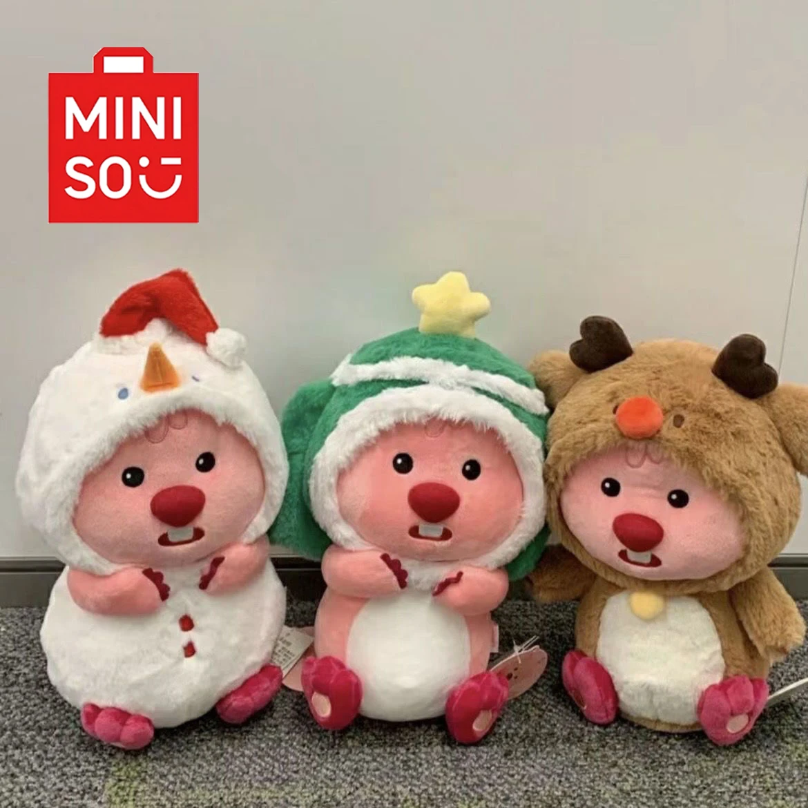

Miniso kawaii Beaver Loopy Christmas series Elk snowman doll super cute plush toy 25cm Girl Christmas Gift Room decorations