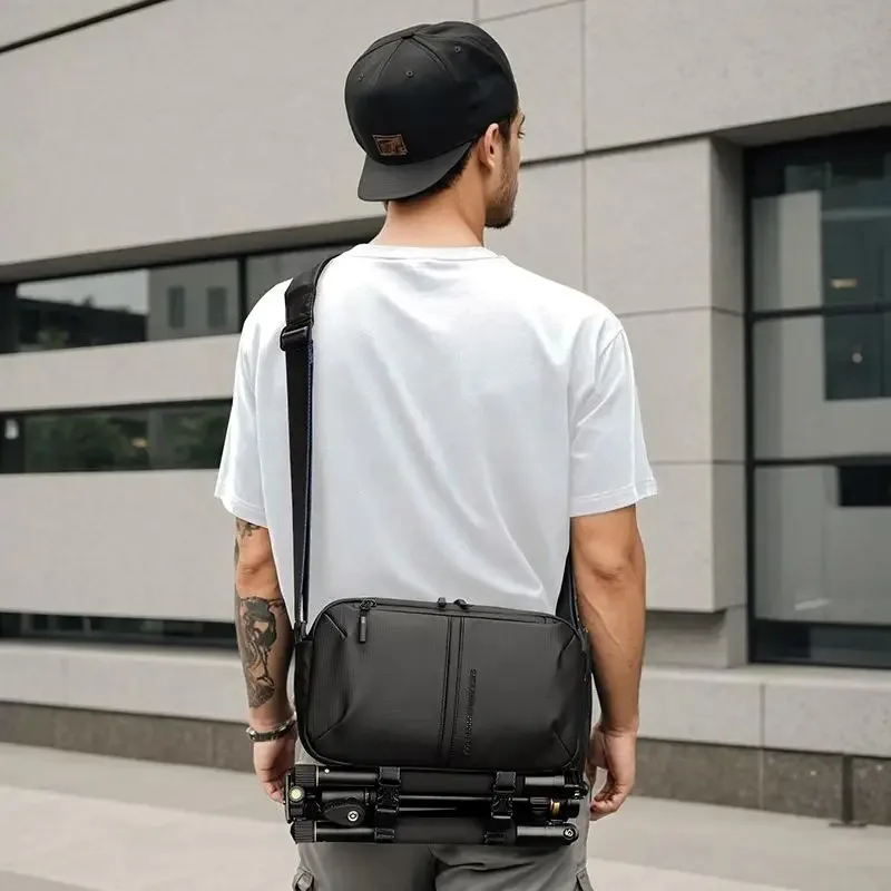 

Fashion Men Photography Bag Single Shoulder Storage Bag Water-Resistant Coated Oxford Fabric Camera & Accessories Bag
