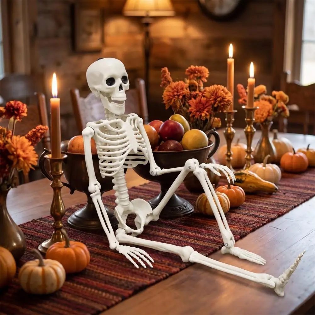 Halloween Party Supplies Realistic Halloween Skeleton Figure with Posable Joints Mini Plastic Bones Decoration for Haunted