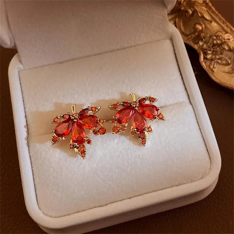 Red Maple Leaf Earrings Crystal Zircon For Women Trendy Luxury Exquisite Drop Earrings Tassel Earrings Party Jewelry Gift