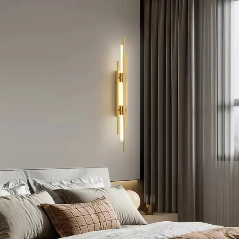 شبكة حائط معدنية طويلة فاخرة لغرفة المعيشة خلفية التلفزيون الحد الأدنى المدخل الدرج غرفة نوم السرير حامل مصباح الزخرفية #5