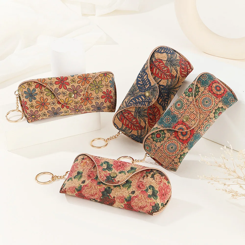 2025 Vintage Printed Eco-Friendly Cork Eyeglasses Case Portable Sunglasses Case Lightweight Hangable Eyewear Case for Travel