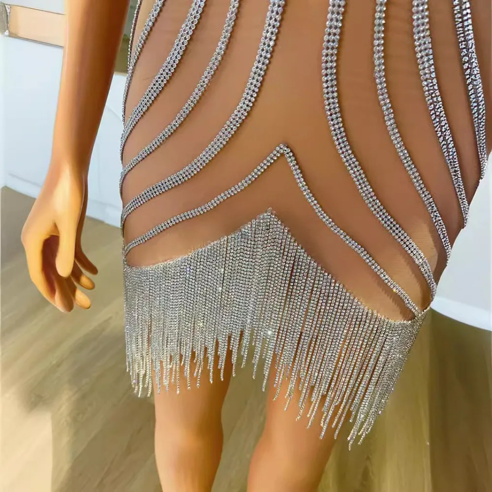 Hot Selling Sexy Tube Top Shiny Diamonds Party Dress Body Transparente Flecos Vestidos De Mujer Elegantes Para Fiesta 2025 NEW