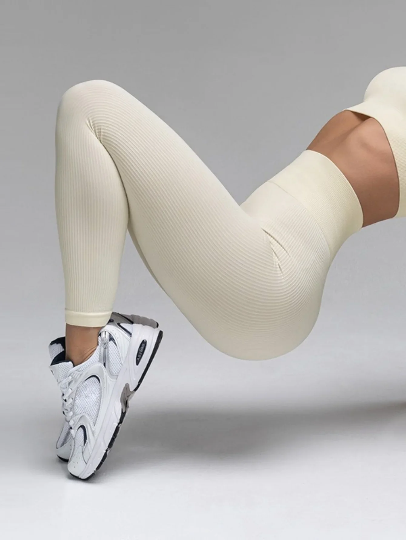 Pantaloni color pesca lavorati a maglia a costine senza cuciture ad alta elasticità, sollevamento fianchi, esercizi yoga, pantaloni corti senza tasche