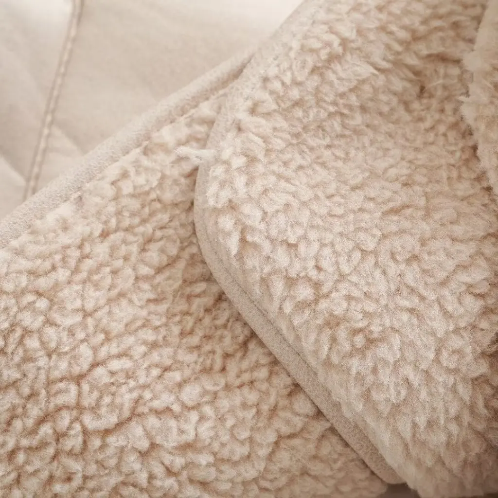 Chaqueta de piel de tendencia a la moda abrigo Otoño Invierno nuevo estilo europeo americano abrigo de cuero para mujer