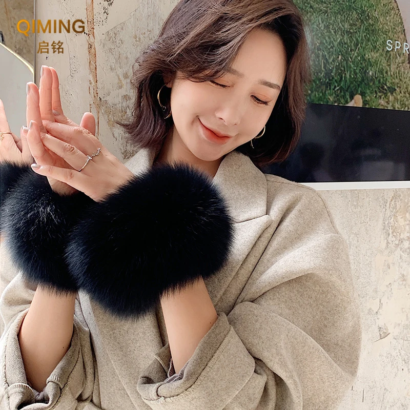ผู้หญิงขนสัตว์จริง Cuffs แฟชั่นพับได้ Plush Soft Handband Fluffy Lap แหวน Fox Furry สร้อยข้อมือ Patting ห่วงแขนสายรัดข้อมือ ﻿