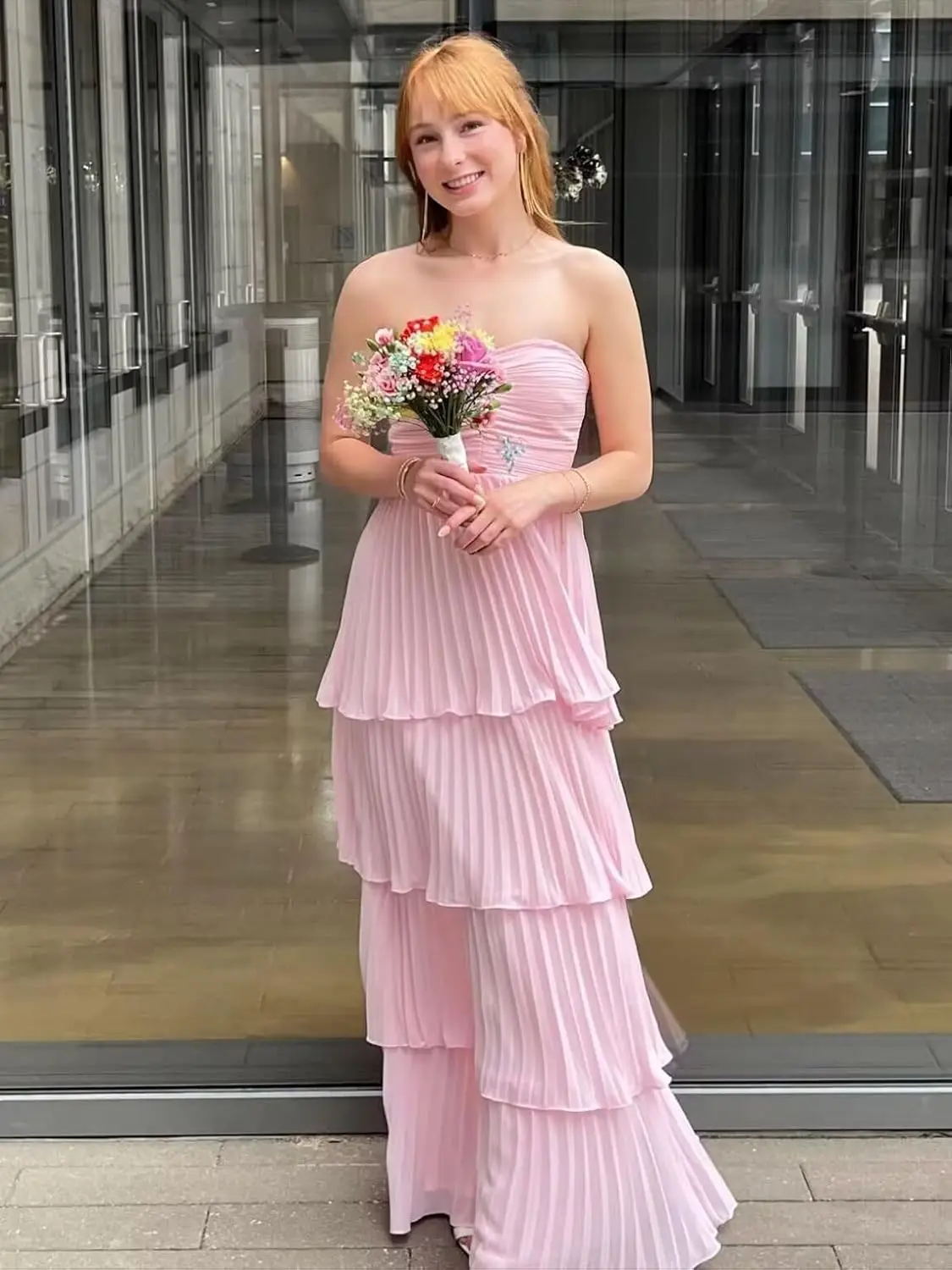 여성용 스트랩리스 레이어드 쉬폰 들러리 드레스 롱 파티 플리츠 오프숄더 볼드레스 우아한 여성용 정장 이브닝 드레스