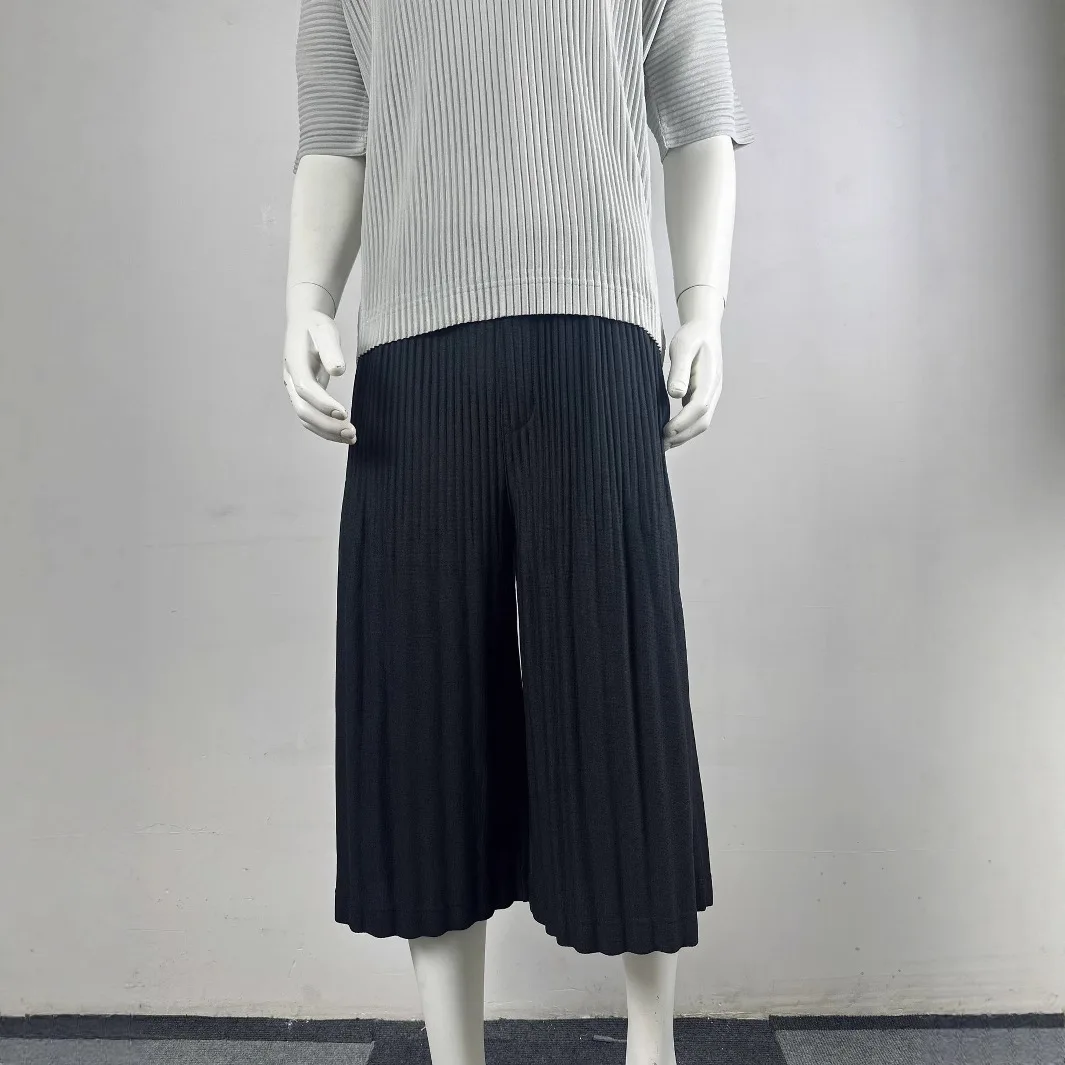 Miyake Men's 2025 Spring Summer Straight Wide Leg Pants Pleated Men's Pleated Seven Points Loose Fashion Pleat Casual Pants