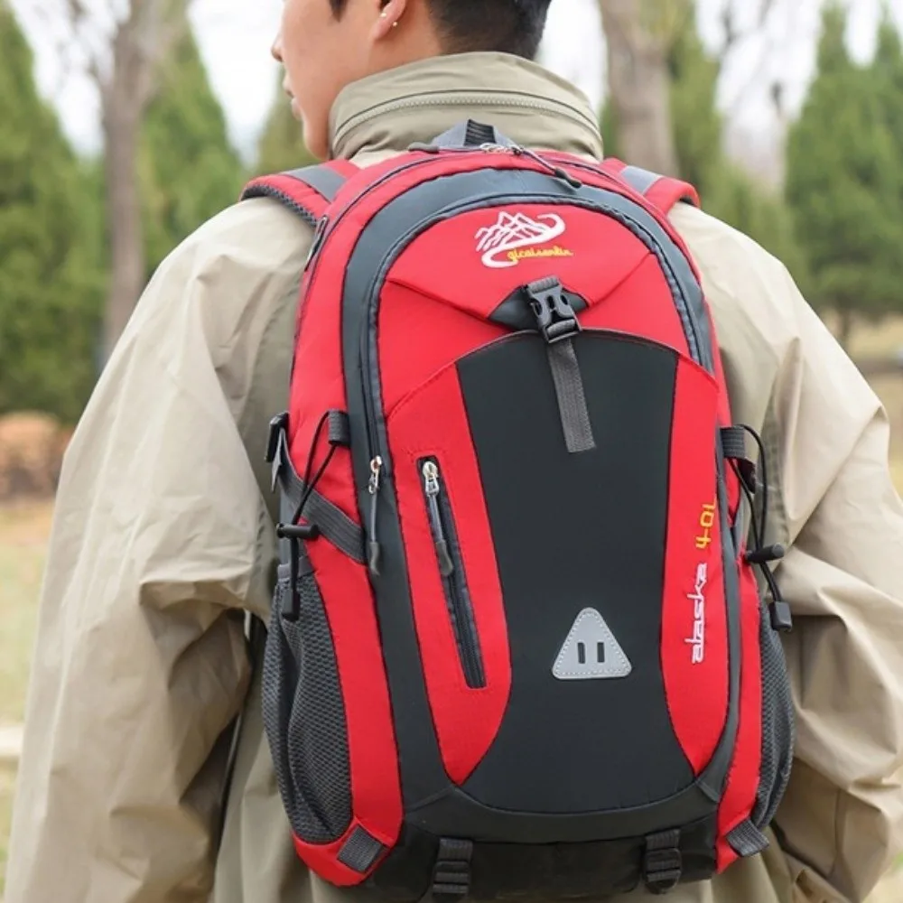 

Large Capacity Outdoor Mountaineering Bag Waterproof Lightweight Travel Backpack Wear-Resistant Nylon Sports Storage Bag