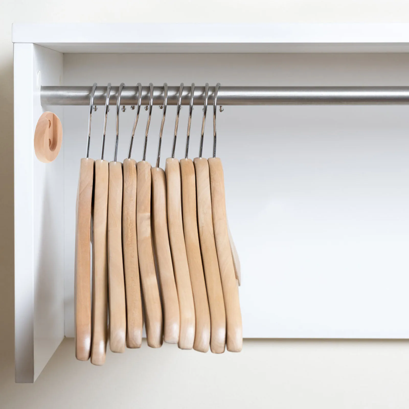 

2Pcs Closet Rod Brackets Wood Pole Socket Sturdy Easy Install for Bathroom Bedroom Wardrobe Shower Curtain Rod Holder Support