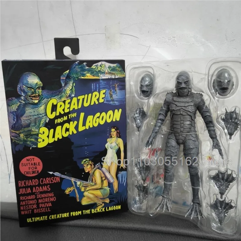 NECA Universal Monster Fish Man Black laguna Creature Action Figure Collection modello NECA Toys regalo di compleanno