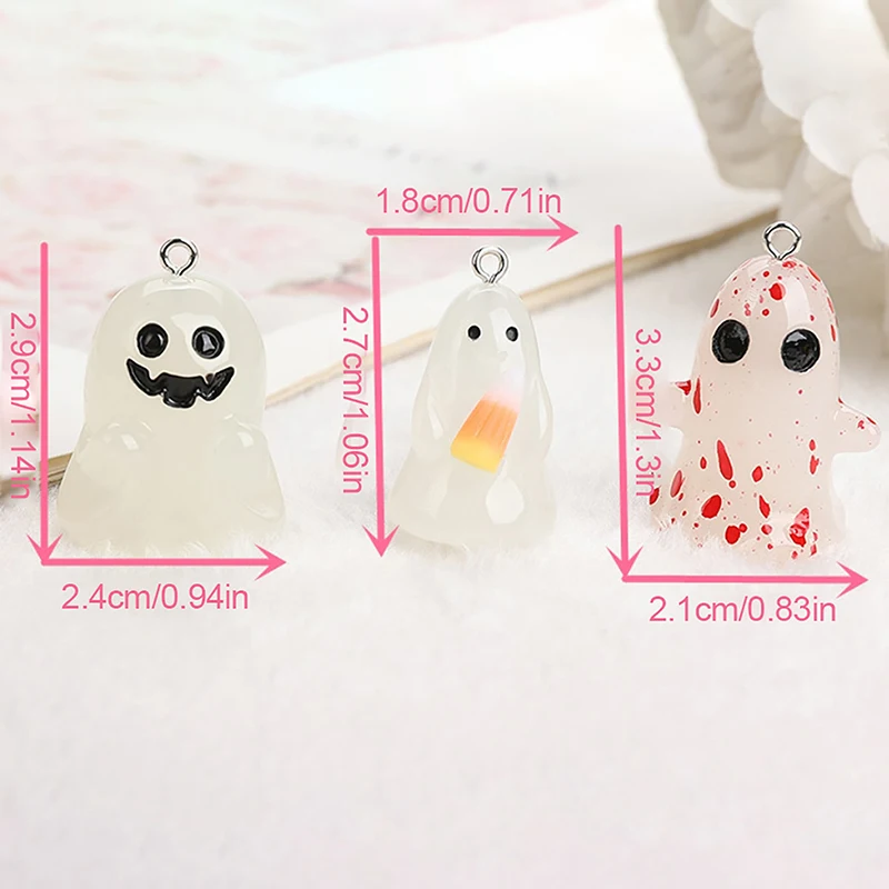 Halloween Charms Resin Glow In Dark Keychain 3D Ghost With Corn Candy Pumpkin Keychain Pendant