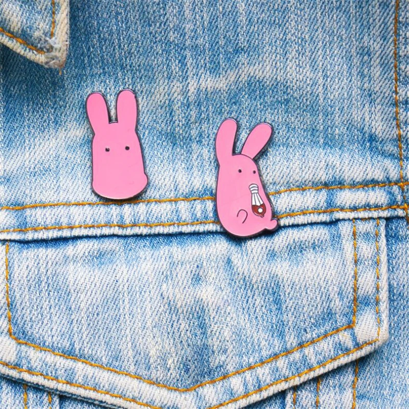 Mokke Enamel Lapel Pins Pinsk Bunny Badge 2021 Anime Toilet Bound Jibaku Shounen Hanako-kun Rabbit