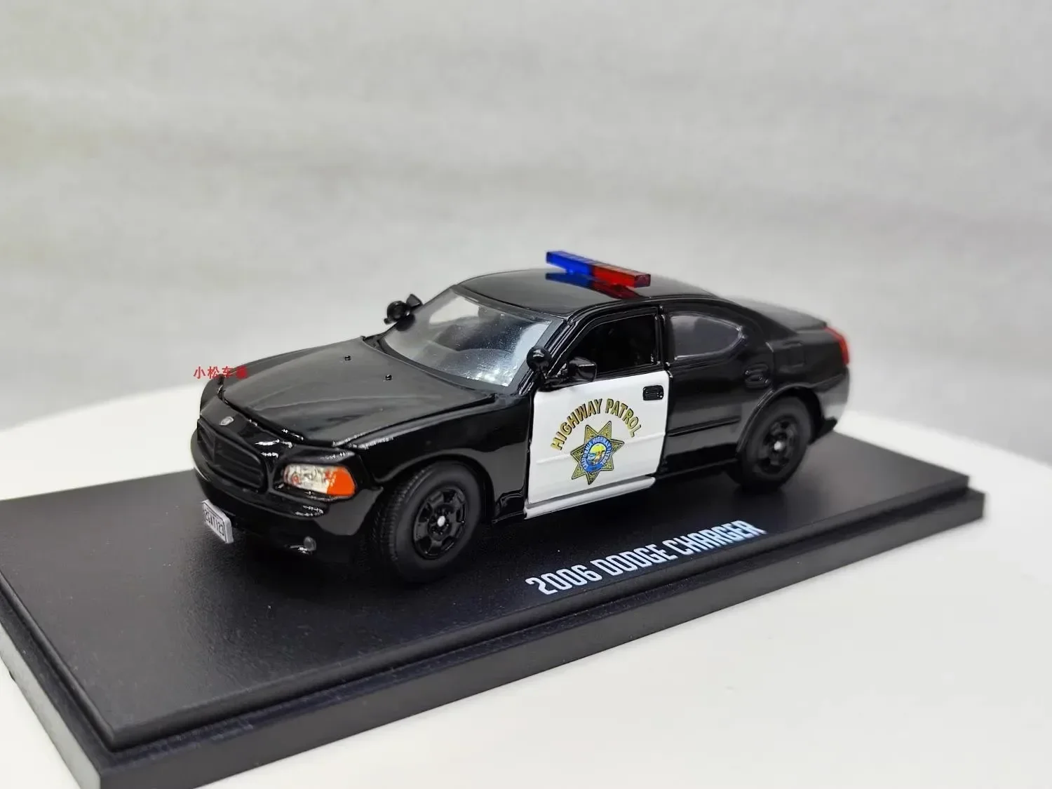 

1:43 2006 Dodge Charger California Highway Patrol Diecast Metal Alloy Model Car Toys For Gift Collection