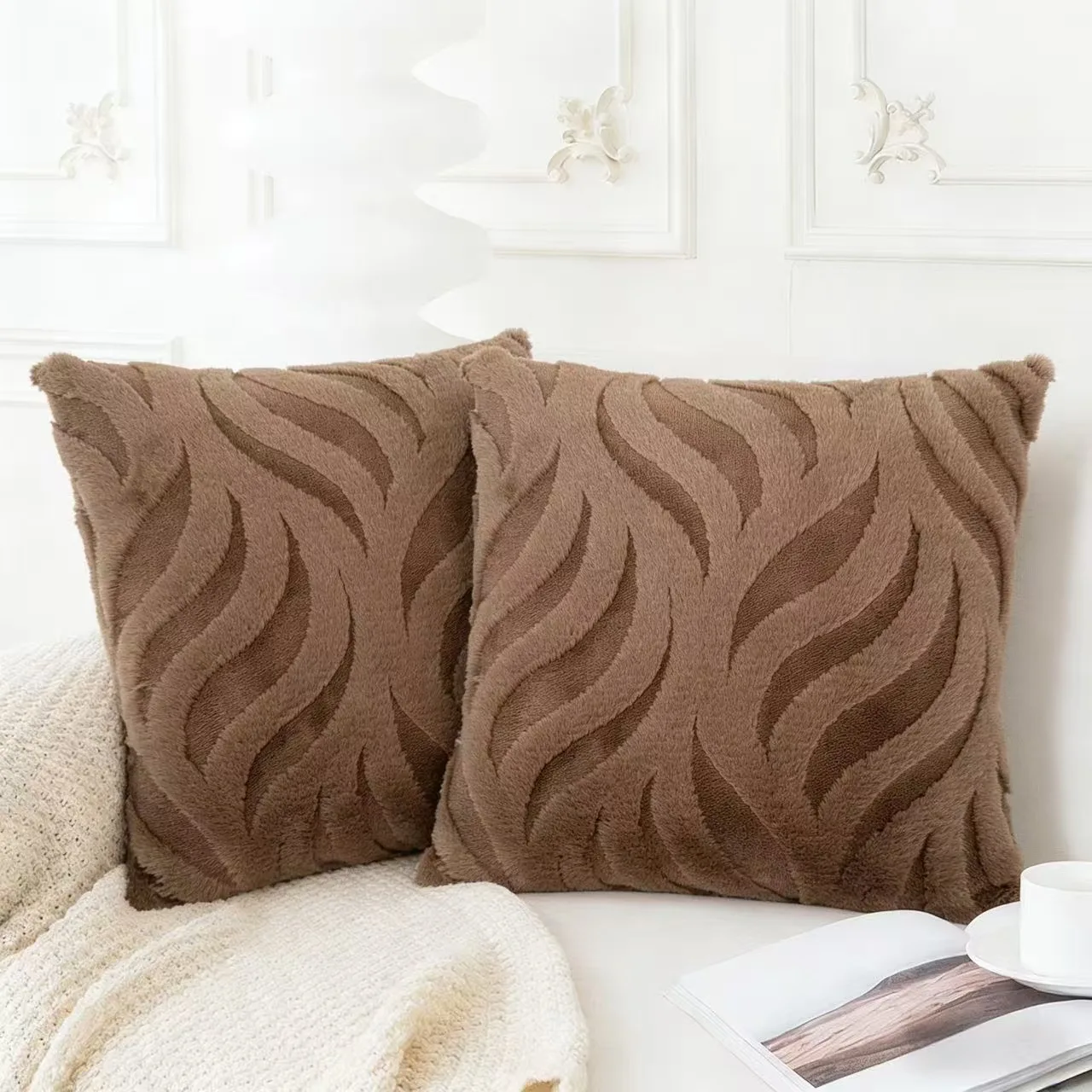 2pcs Comfortable and Soft Plush Decorative Throw Pillow Covers. Suitable for Various Occasions Such as Home Decoration