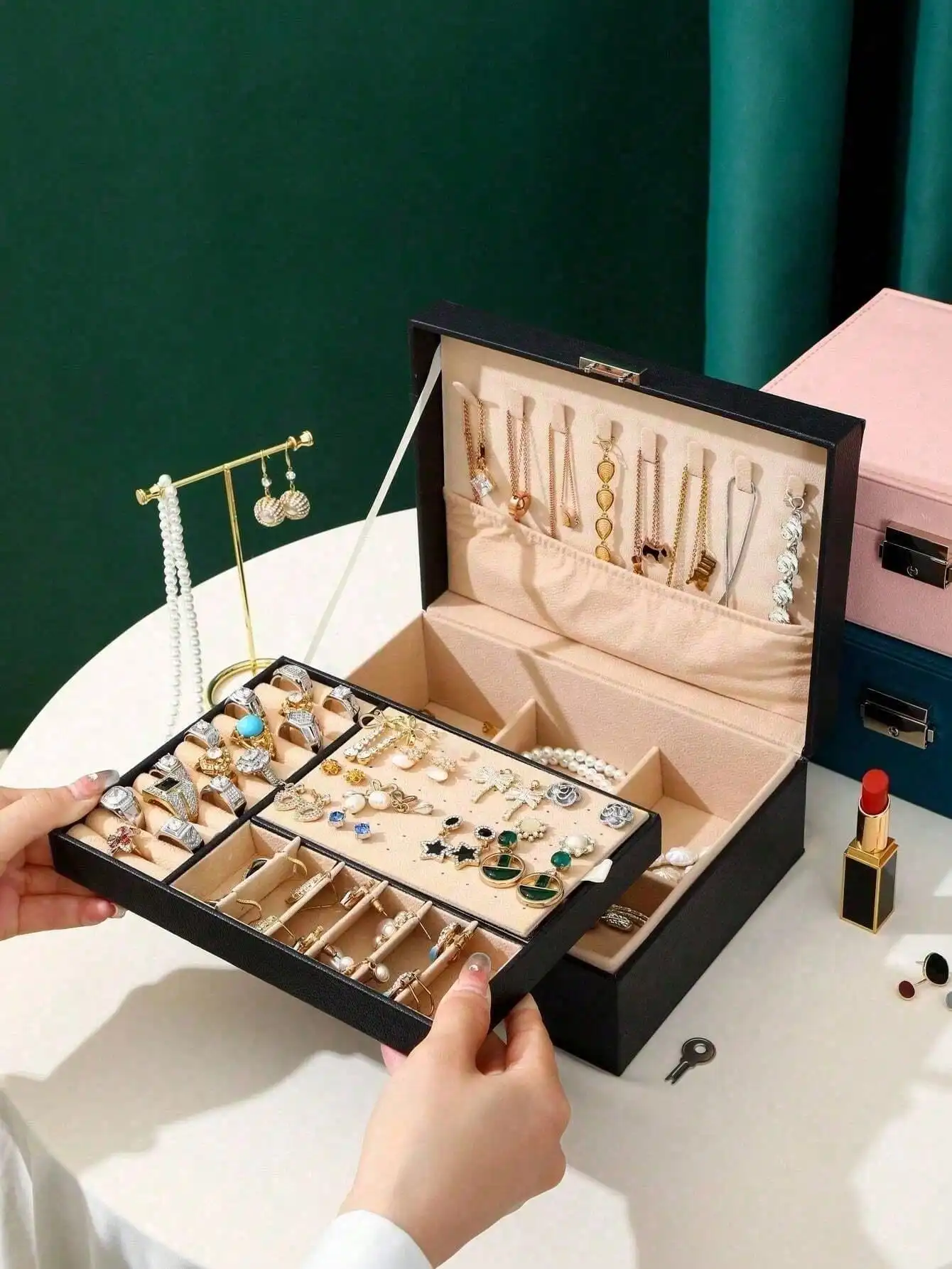 

2-Layer Jewelry Box For Women & Girls, PU Leather Jewelry Storage Box With Lock, Removable Tray, Jewelry Display Rack For Necklaces, Earrings, Bracelets, Rings, Watches