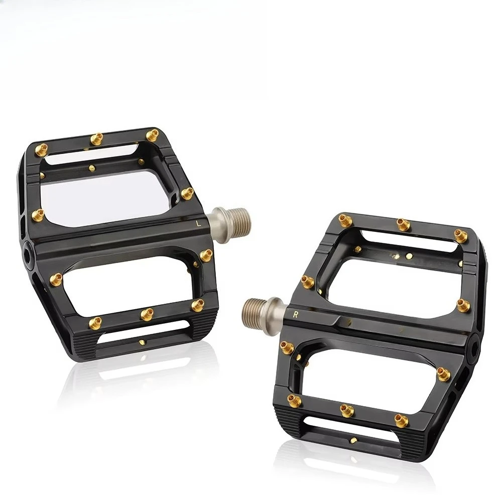 MTB Bike Pedals Ultralight CNC Aluminum Alloy Flat Pedals with Anti-Skid Pins for Mountain Bike BMX Road Bike Pedal