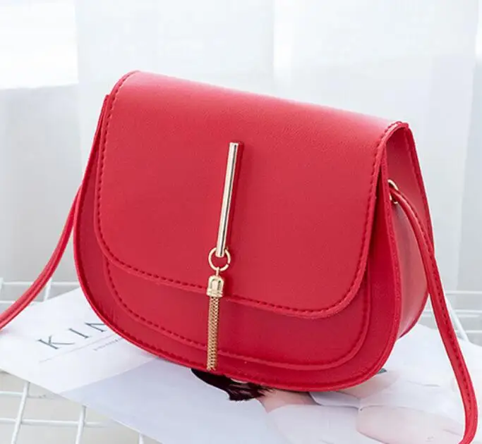 2024 New Fashion Female Shoulder Bag Rhombus Embroidered Solid Color Chain Women's Shoulder Crossbody Casual Trendy Phone Bag