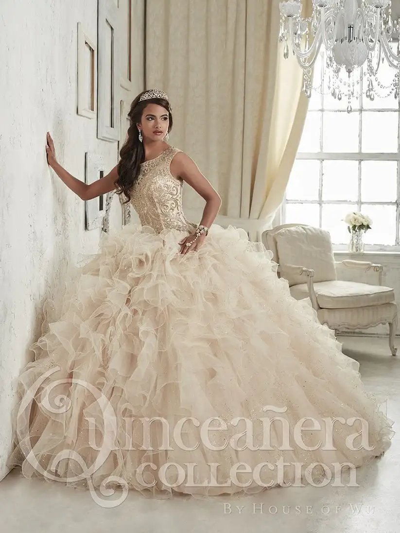

Lorencia 2025 Champagne Quinceanera Dress With Tiered Ruffles Organza Off Shoulder Corset Sweet 16 Vestidos De 15 Años YQD564