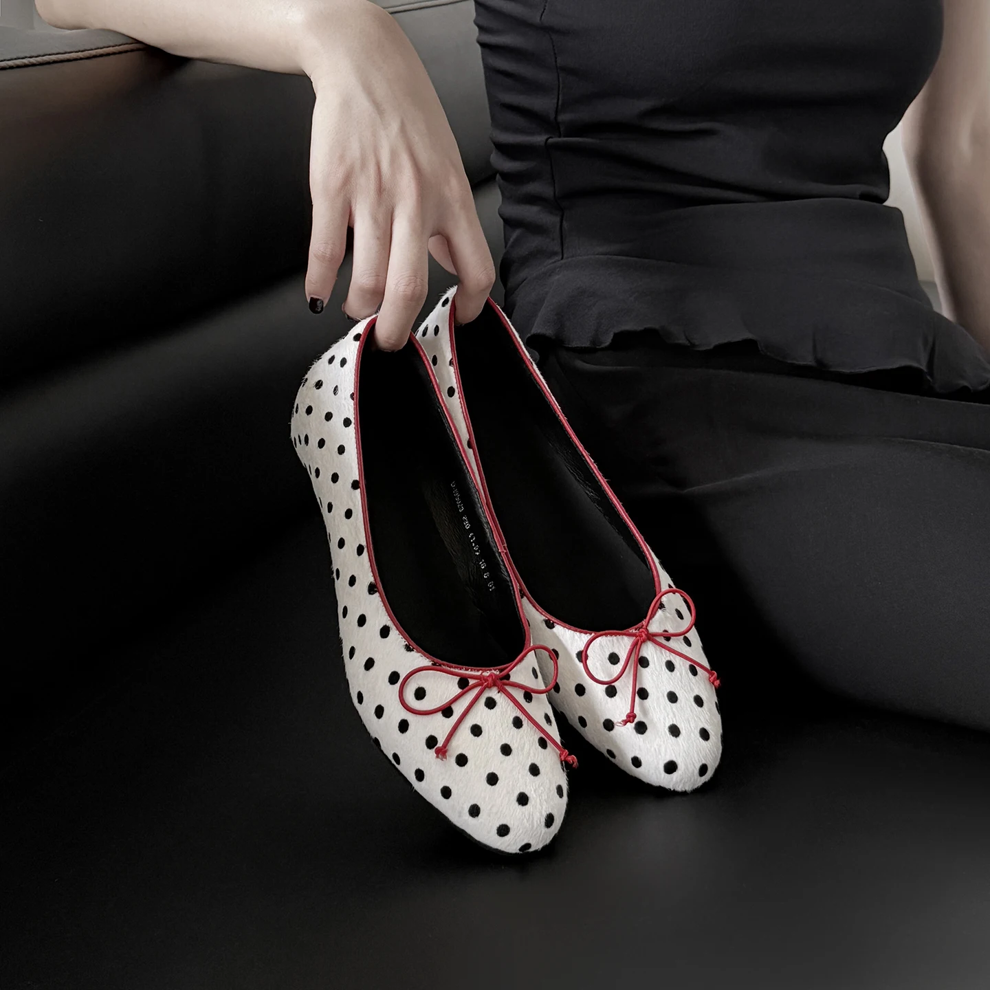 Handmade Genuine Leather Women pumps  3.5cm Heels Soft Sole Round Toe  Women Single Shoes Shallow  High Heel Casual Shoes