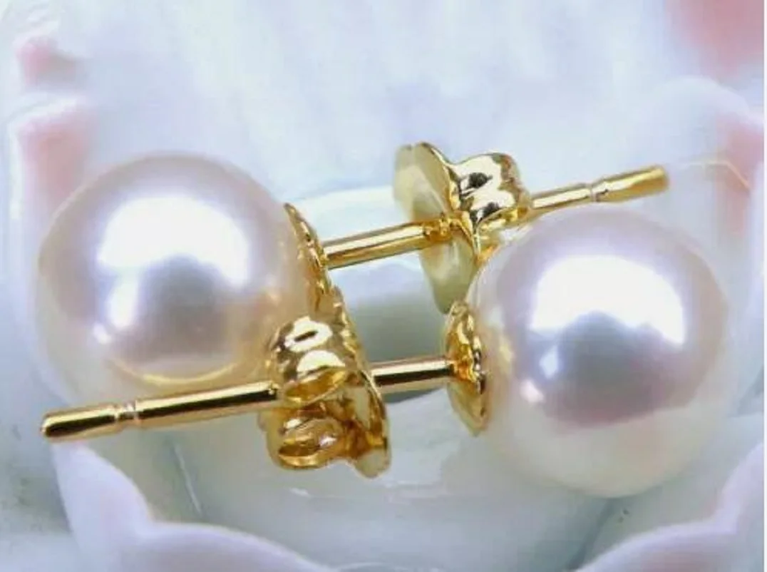 Best-selling AAAA 7-8mm round natural Akoya white pearl earrings 14K