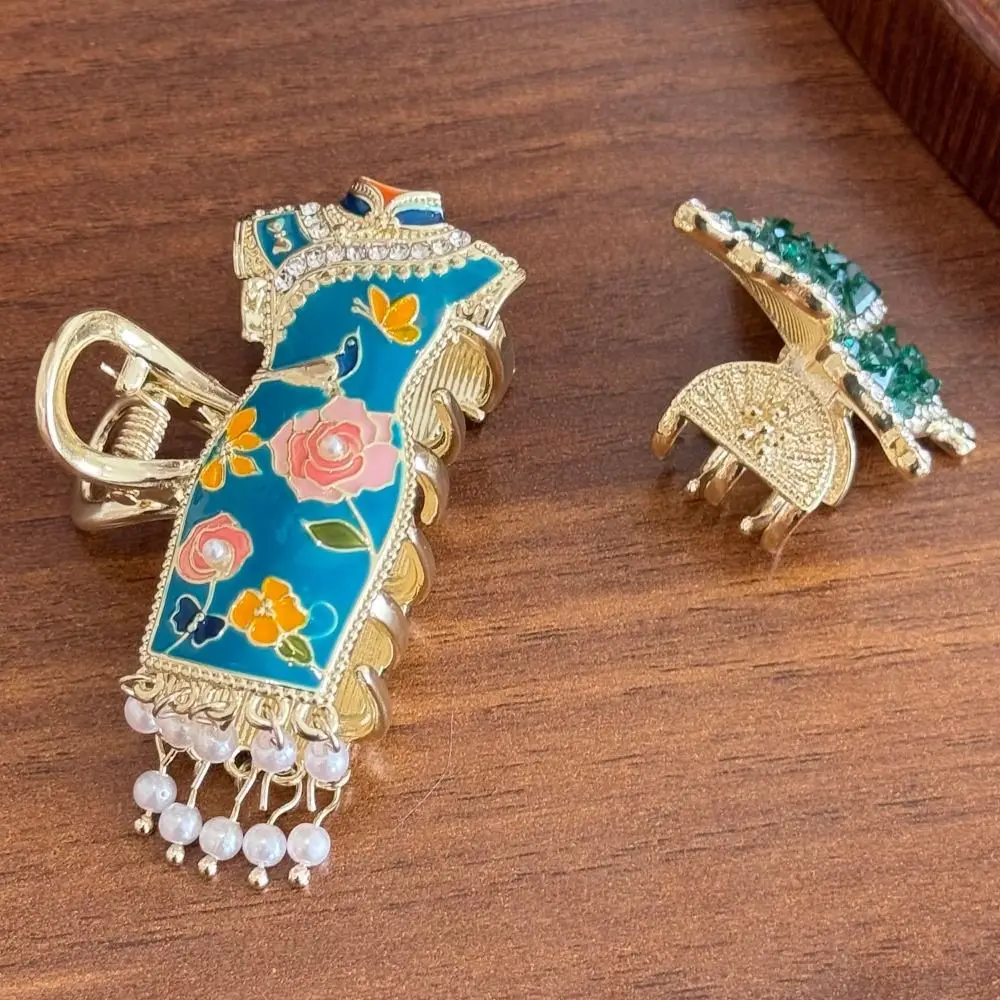 

Fashion Tassels Chinese Style Hair Claw enamel Ponytail Holder Cheongsam Design Hair Clip Pearl Grab Clip Metal Shark Clip Girls