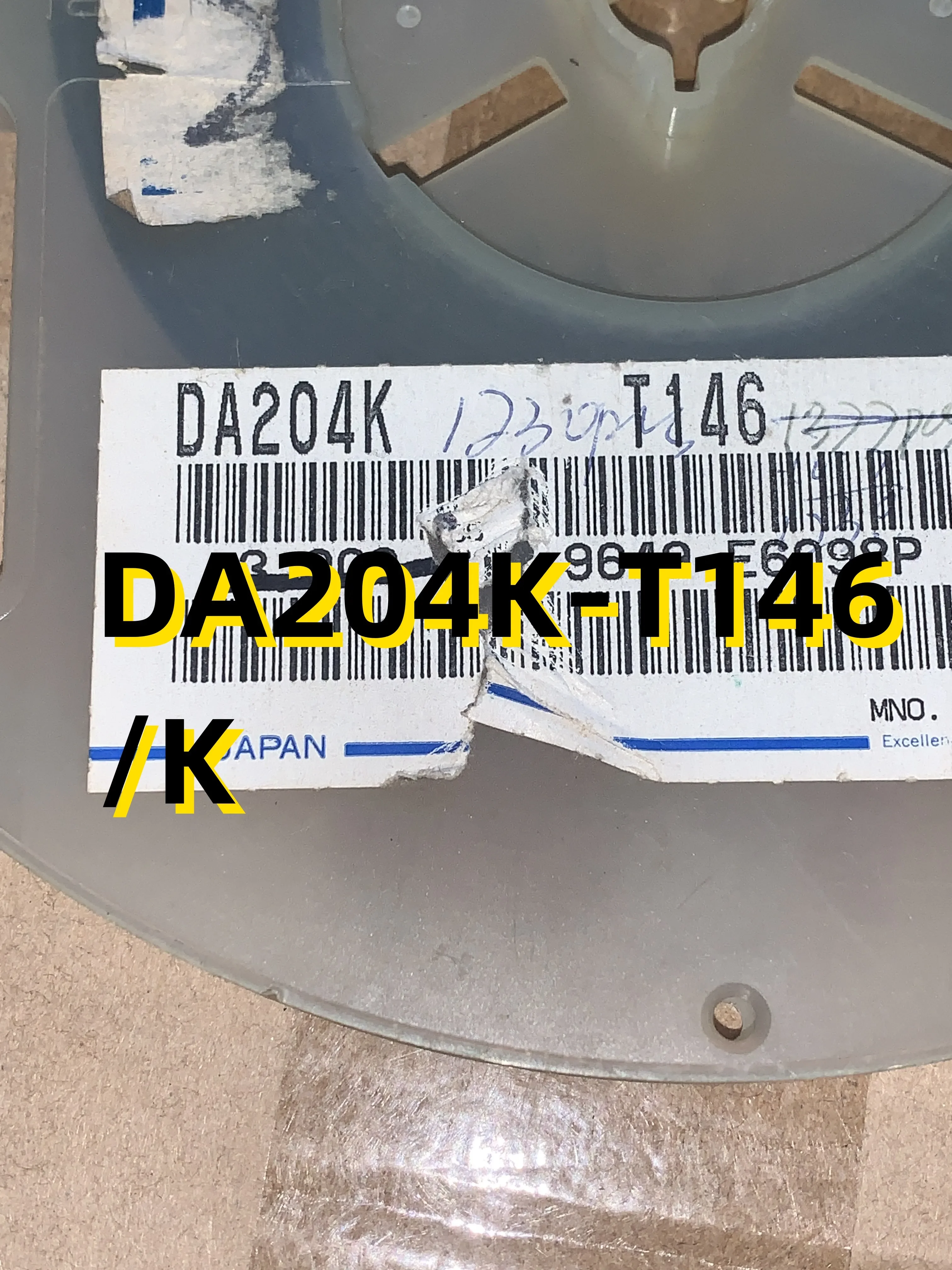 

10pcs DA204K-T146 /K