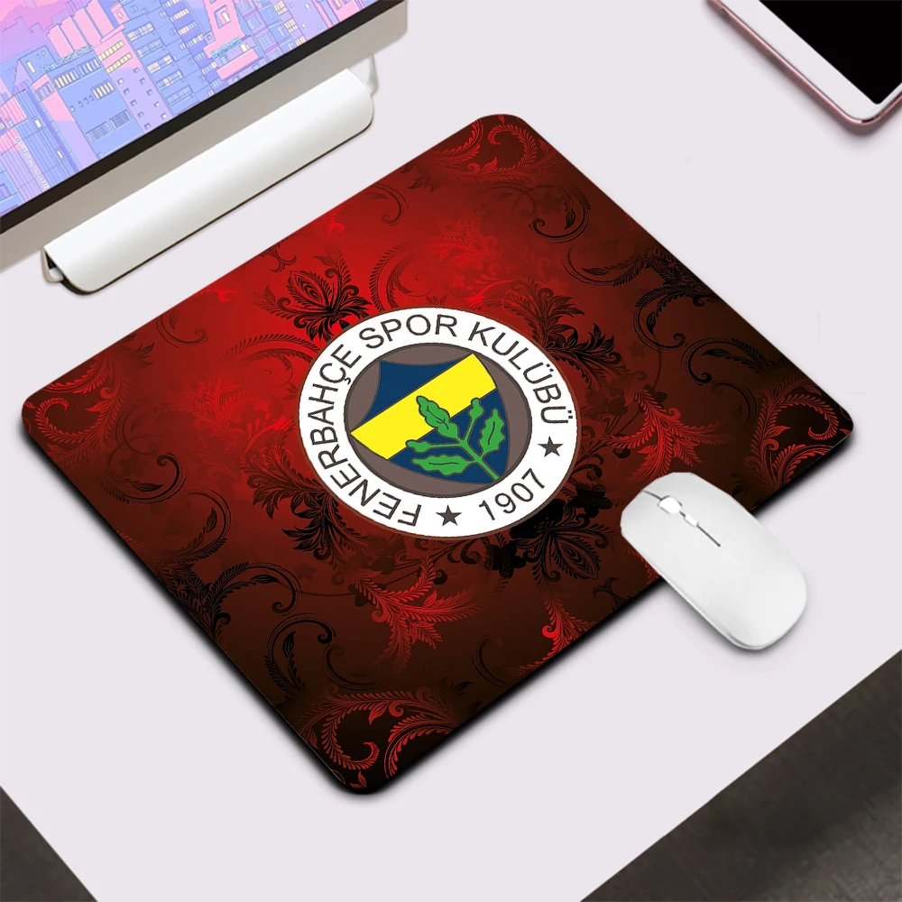 Fenerbahce SK Small Gaming Mouse Pad Computer Office Mousepad Keyboard Pad Desk Mat PC Gamer Mouse Mat Silicone Laptop Mausepad