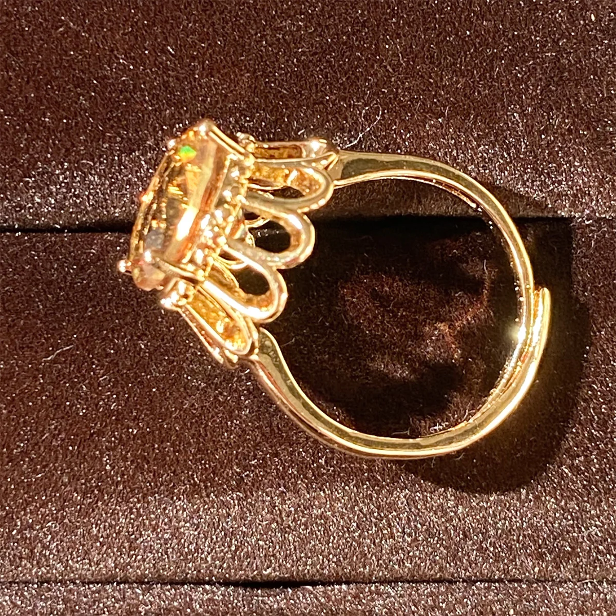 Vintage Türkische Sonnenblumen-Ringe für Frauen, Synthetischer Sultanit Farbwechselstein, Laborgezüchteter Runder Diaspora-Kupferring – Detail 6